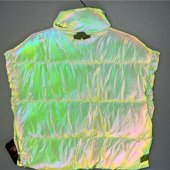 Like-new FP Movement In A Bubble Oversized Puffer Vest - Picture 9 of 10